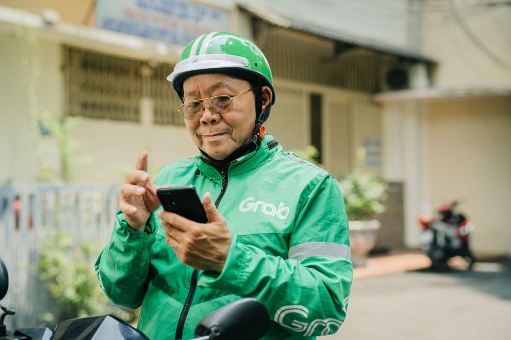 Grab: Lịch Sử Hình Thành, Dịch Vụ Và Sức Ảnh Hưởng Tại Việt Nam