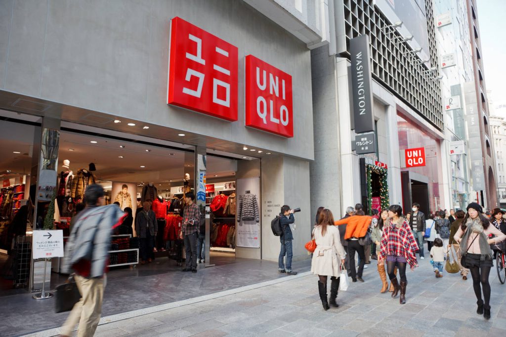 Tìm Hiểu Toàn Diện Về Uniqlo: Thương Hiệu Nhật Bản Tại Việt Nam